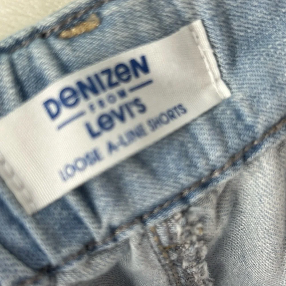 Denizen from Levi's Blue Jean Loose Aline Shorts Relaxed Fit Women's‎ 4-W27
